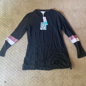 Soft, cute Market and Spruce sweater